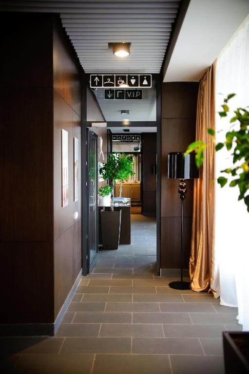 Voyage Hotel Karaganda Exterior photo